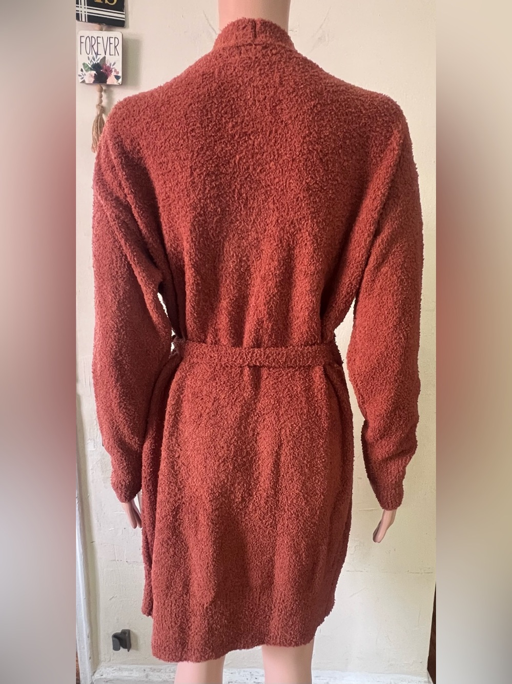 STARS ABOVE • ROBES - Picture 6 of 8